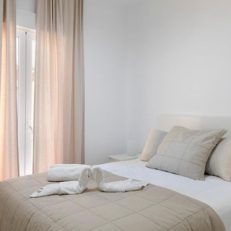 Homeabout Juan De Austria Apartments Малага Екстериор снимка