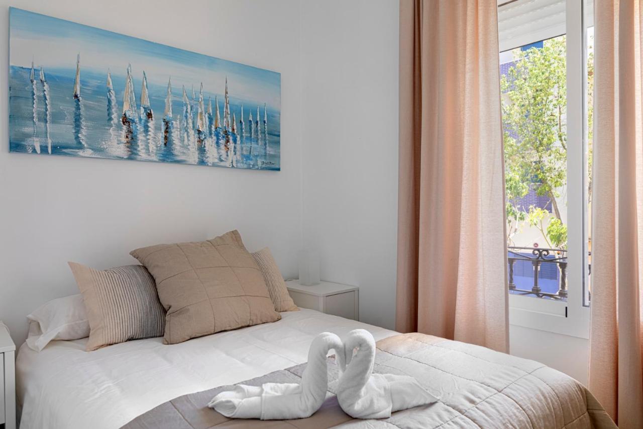 Homeabout Juan De Austria Apartments Малага Екстериор снимка