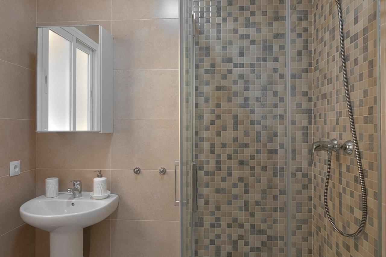 Homeabout Juan De Austria Apartments Малага Екстериор снимка