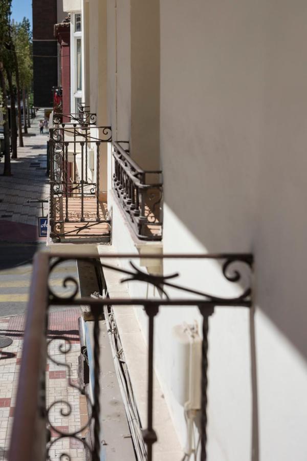 Homeabout Juan De Austria Apartments Малага Екстериор снимка