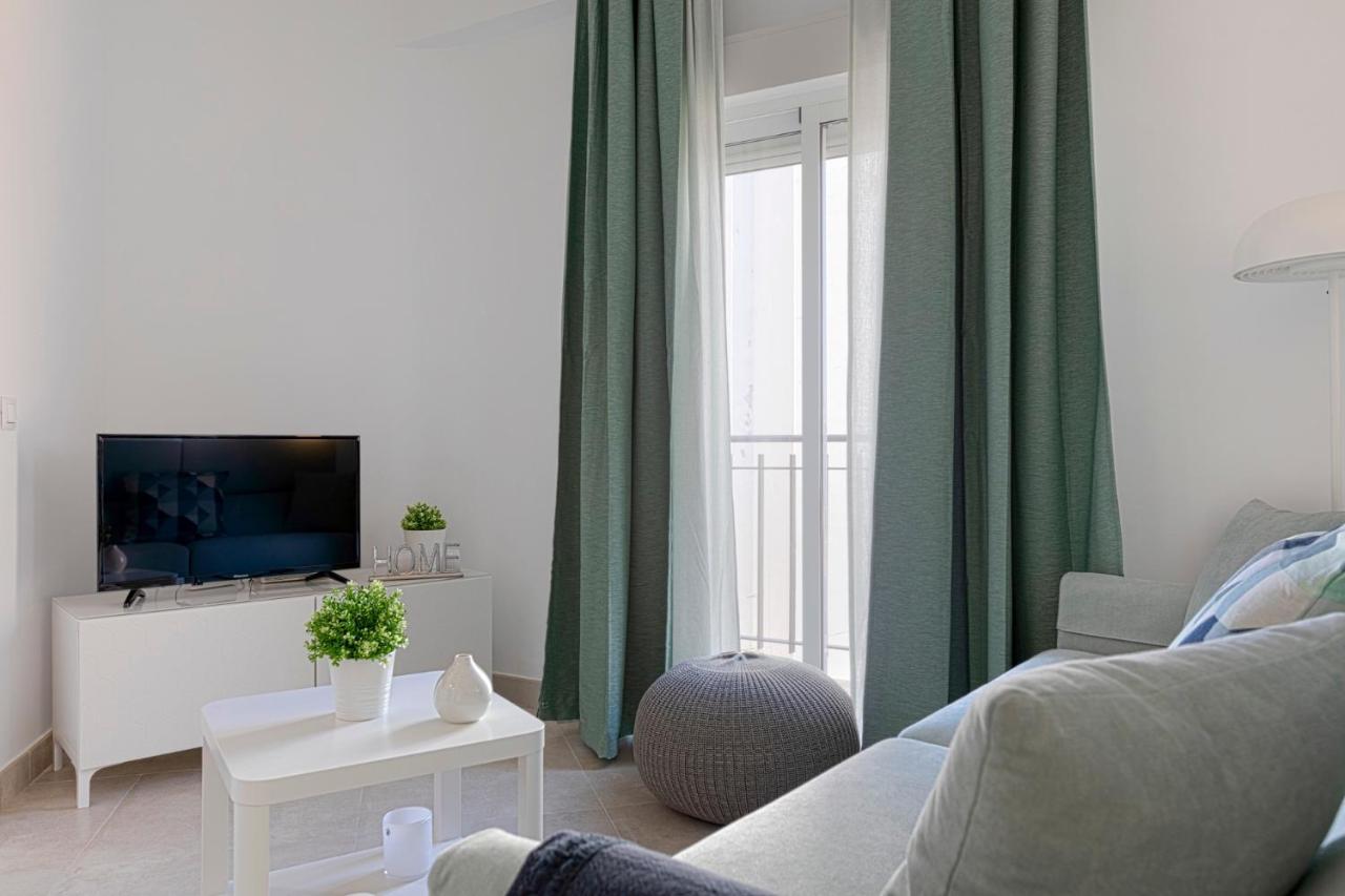 Homeabout Juan De Austria Apartments Малага Екстериор снимка